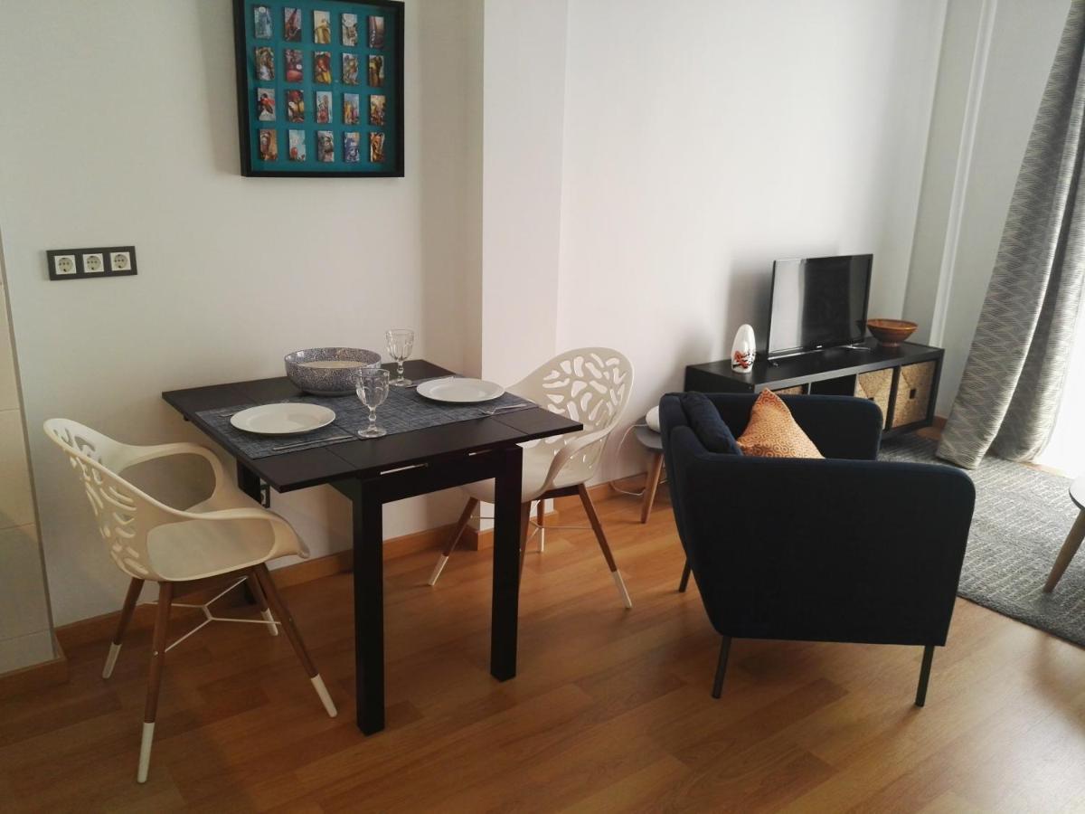 Apartamento Cervantes マラガ エクステリア 写真